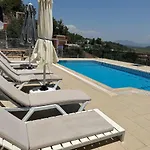 빌라 Sarisli 1 사리게르메