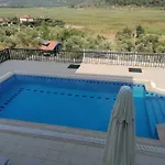 Sarisli 1 빌라 *